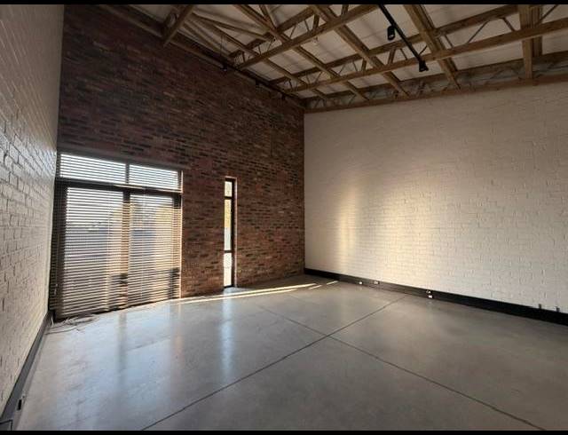 BUSINESS PROPERTY TO RENT IN WALMER